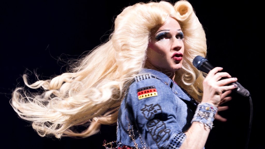 John Cameron Mitchell will play Hedwig on Broadway until April 26