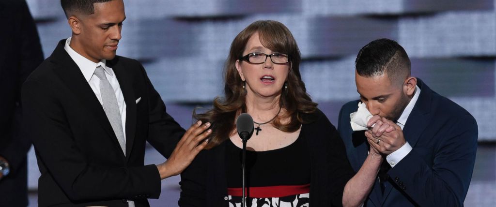 Mãe De Vítima De Orlando Faz Apelo Emocional Na Convenção&nbsp;Democrata