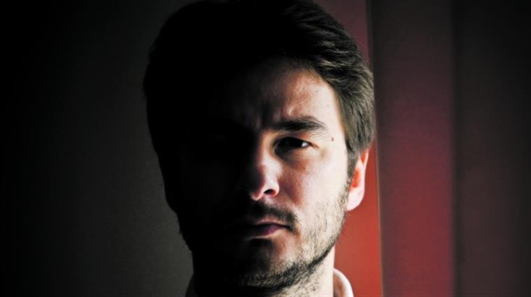 Henrique Raposo: “Há muito gay conservador a sair do&nbsp;armário”