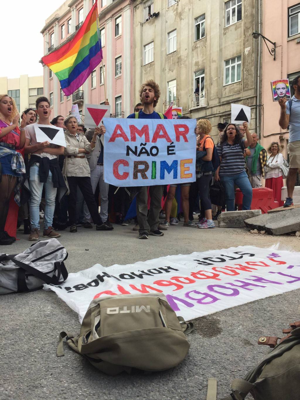 Manifestações em Lisboa e no Porto Contra Campos de Concentração para Gays&nbsp;Tchetchenos