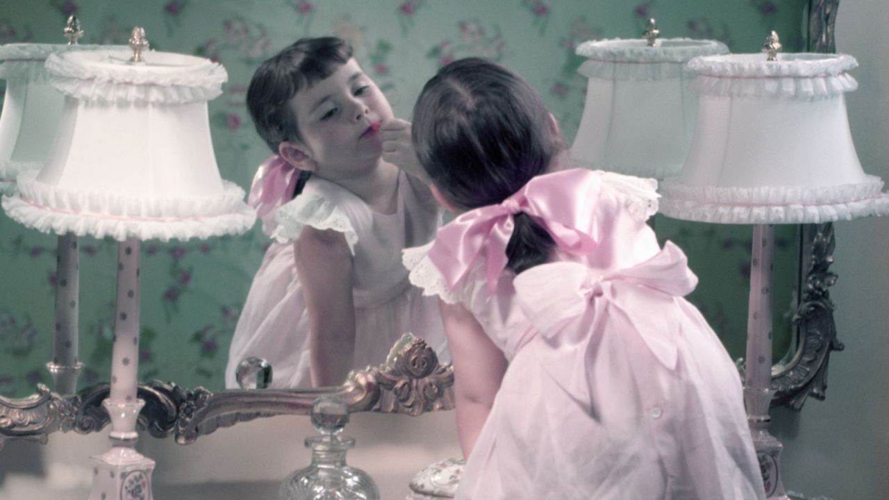 cor-de-rosa feminismo menina