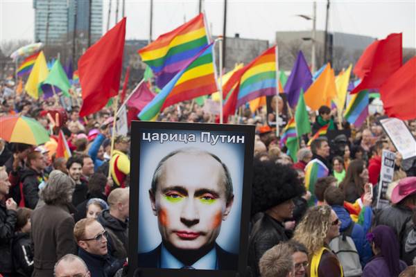 Rússia: Crimes de Ódio Contra População LGBT Duplicam Desde Proibição Da “Propaganda Gay”