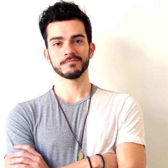 Rafael Farias Teixeira Lança Livro De Contos Gay “Completamente Sexual E&nbsp;Sensual”