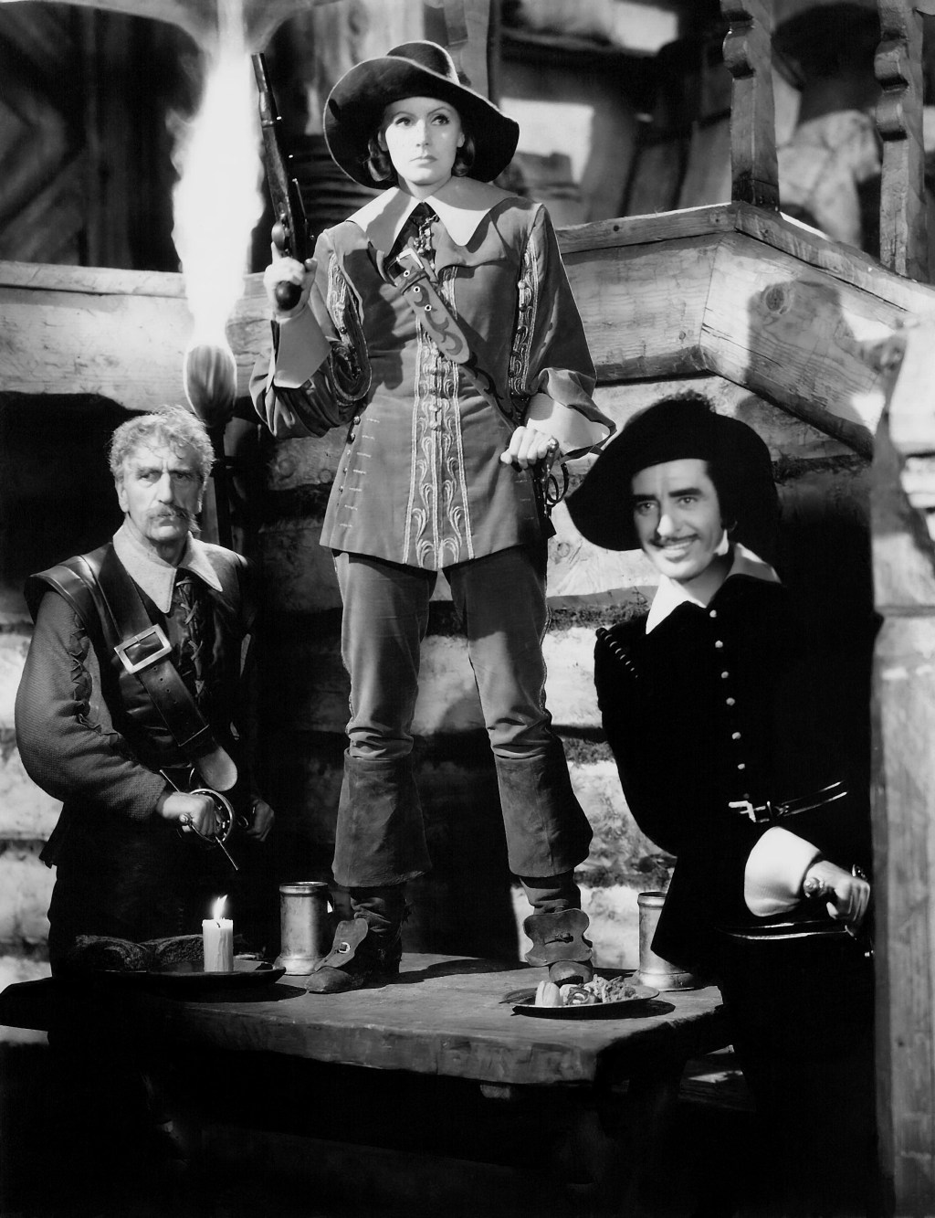 #culturaqueer_3                     As calças de Sua&nbsp;Majestade