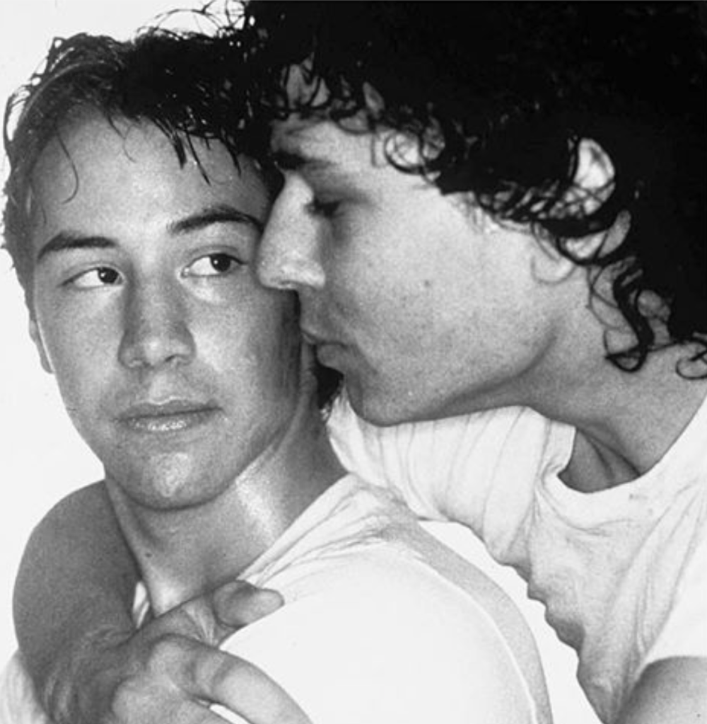Wolfboy: Peça de teatro queer trouxe Keanu Reeves à ribalta da cultura queer em 1984