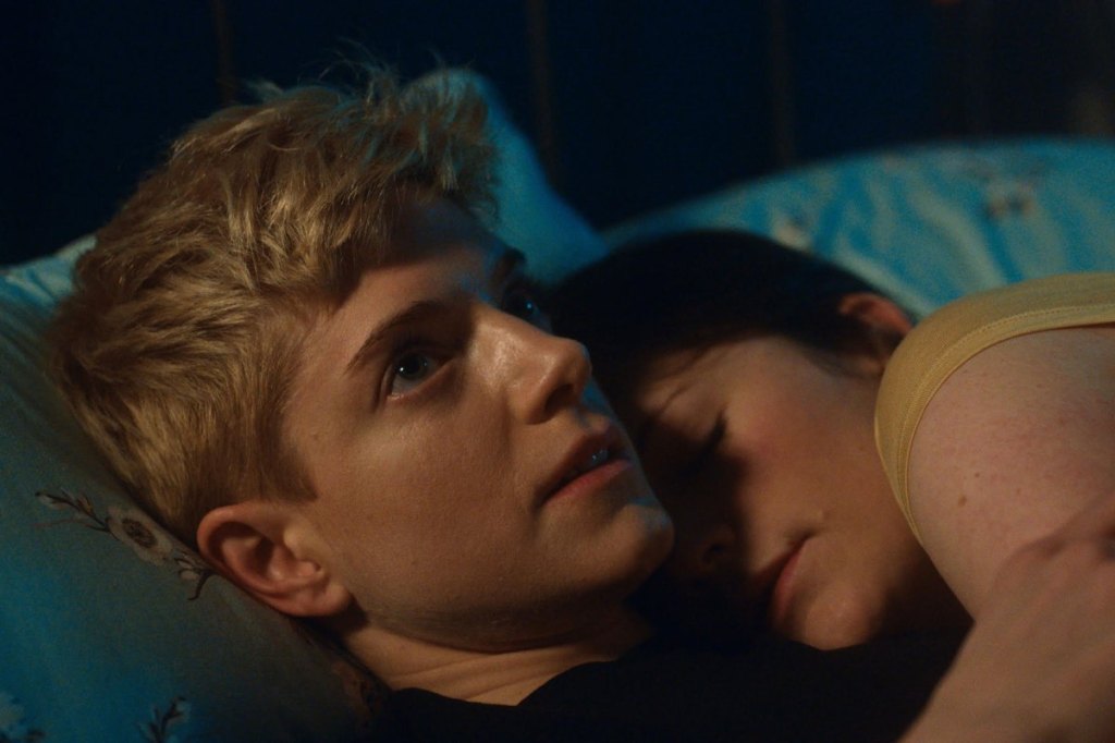 Feel Good, a nova comédia da Netflix em que o amor entre mulheres é um delicioso turbilhão de&nbsp;emoções