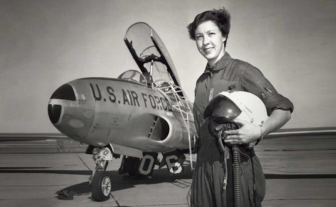 Wally Funk, pioneira da aviação norte-americana, vai juntar-se ao primeiro voo espacial tripulado da Blue&nbsp;Origin