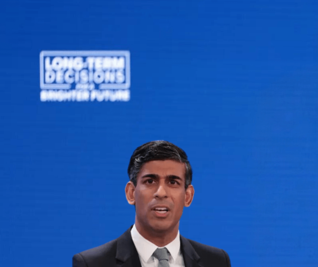 Rishi Sunak e Partido Conservador banidos de evento do Pride após discursos contra pessoas&nbsp;trans