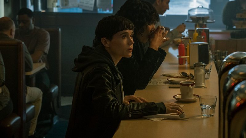 Elliot Page será Viktor Hargreeves na terceira temporada de Umbrella Academy.