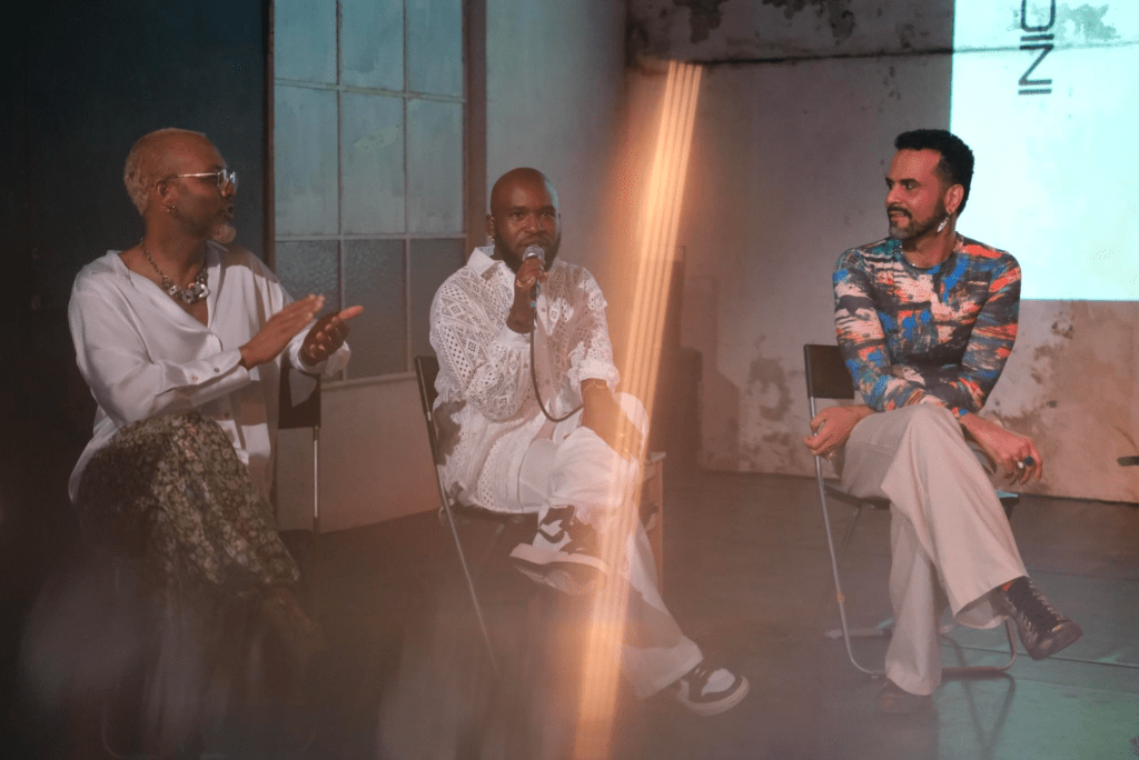 Entrevista ao Coletivo Afrontosas: O mundo artístico em Portugal continua a ser fechado, restrito e com privilégios marcados pelo seu passado&nbsp;colonial