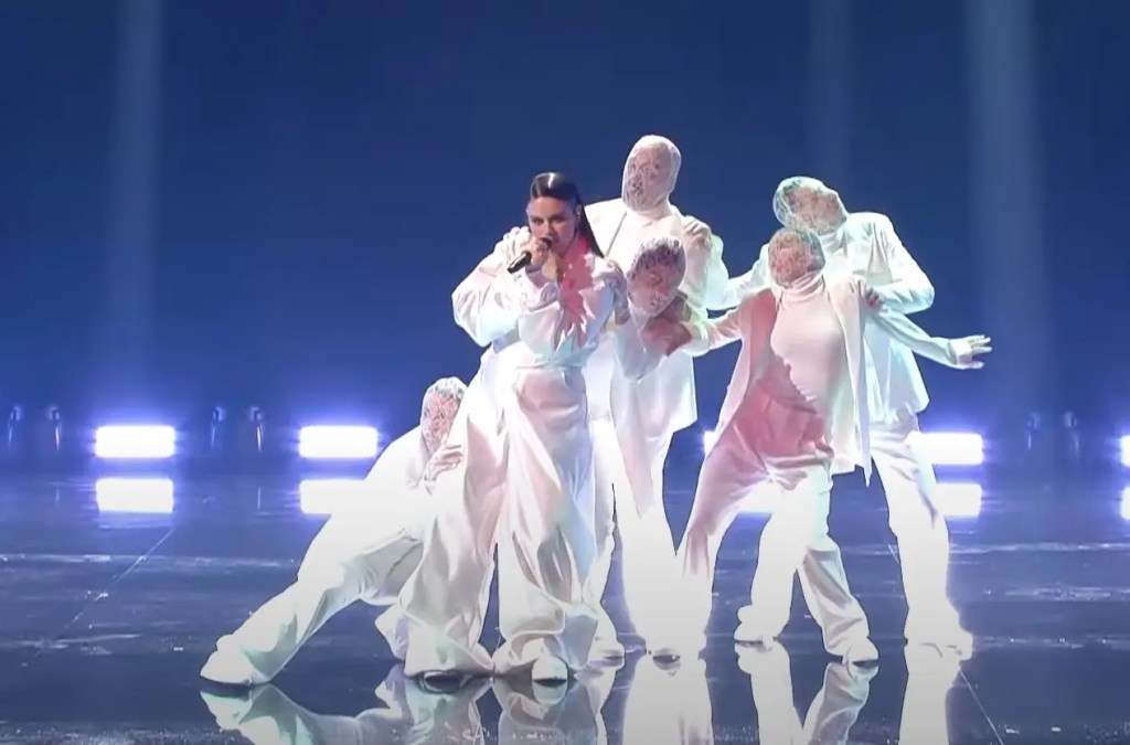 Iolanda ganha Festival da Canção com Grito