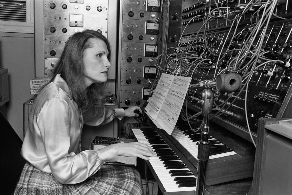 Wendy Carlos pioneira música eletrónica e direitos trans