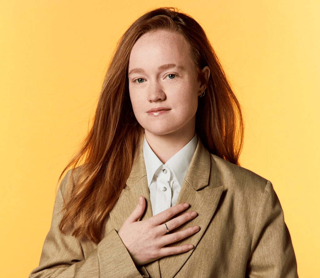 Liv Hewson, estrela não-binária de Yellowjackets, opta por não participar nas nomeações aos Emmys devido a categorias de&nbsp;género