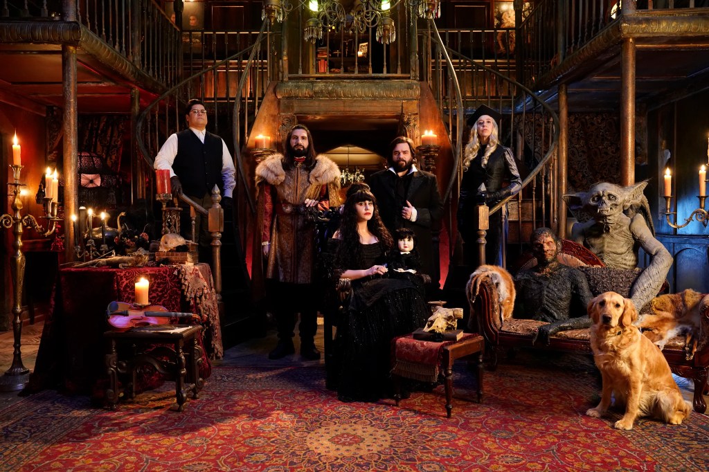 “Trust me. Gay is in. Gay is hot. I want some gay. Gay it’s gonna be. Nandor?” – ‘What We Do In The Shadows’ vai terminar na 6ª&nbsp;temporada