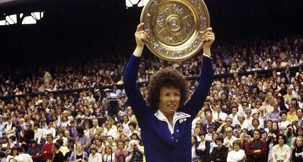 A lenda lésbica do ténis Billie Jean King recebeu condecoração da Legião de Honra de França