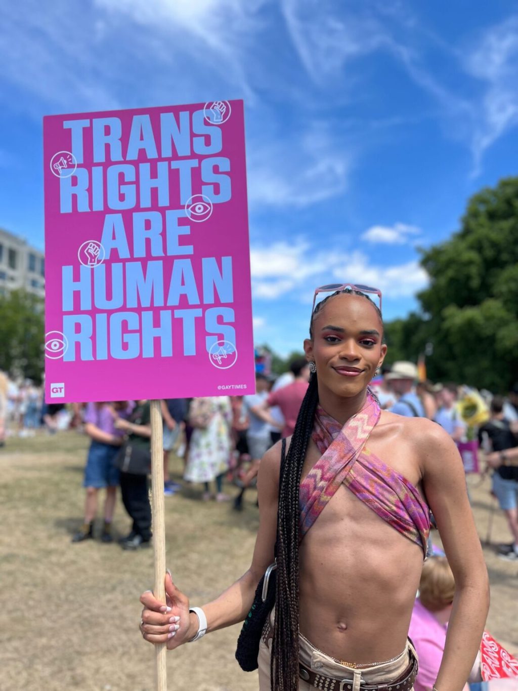 Yasmin Finney, estrela de Heartstopper, fez um discurso inspirador no London Trans+&nbsp;Pride
