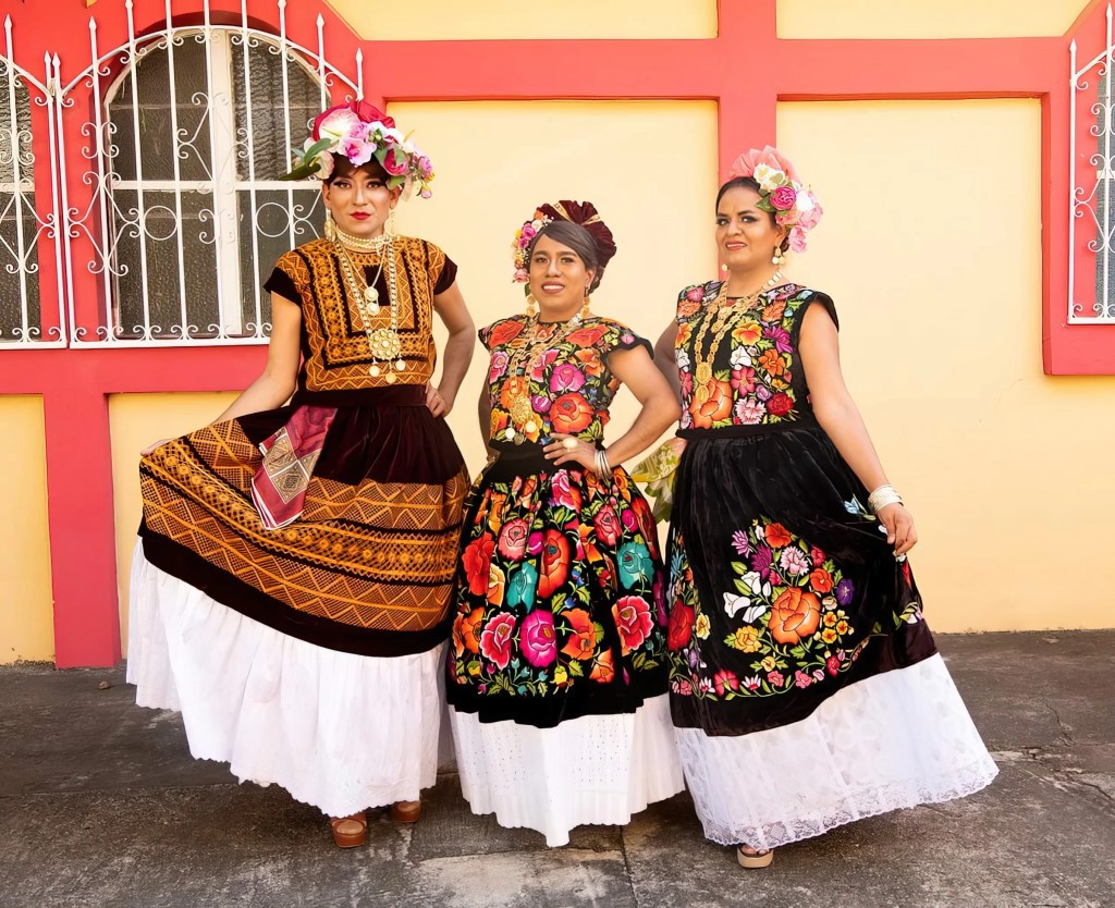 Muxes Malintzin, Naela, Karla Rey. Género não binário no México