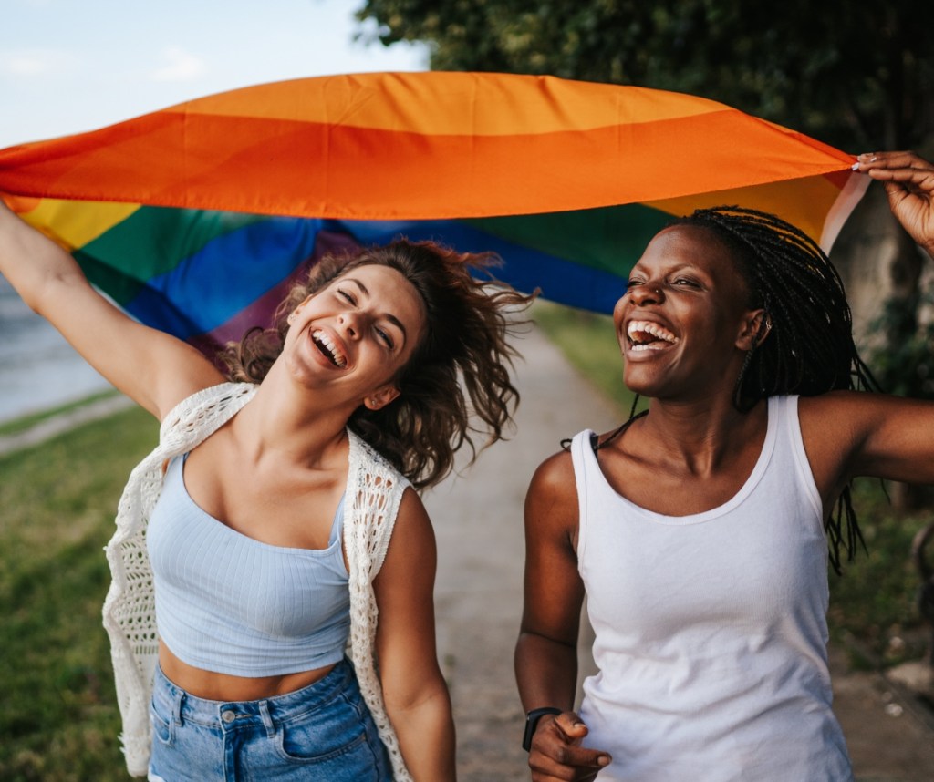 Marchas do Orgulho LGBTQIA+ enfrentam cortes: “Efeito Trump” e ausência de apoio local fragilizam&nbsp;organizações