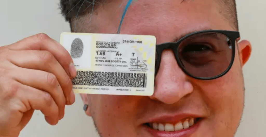 Colômbia dá passo histórico no reconhecimento legal de pessoas não binárias e&nbsp;trans