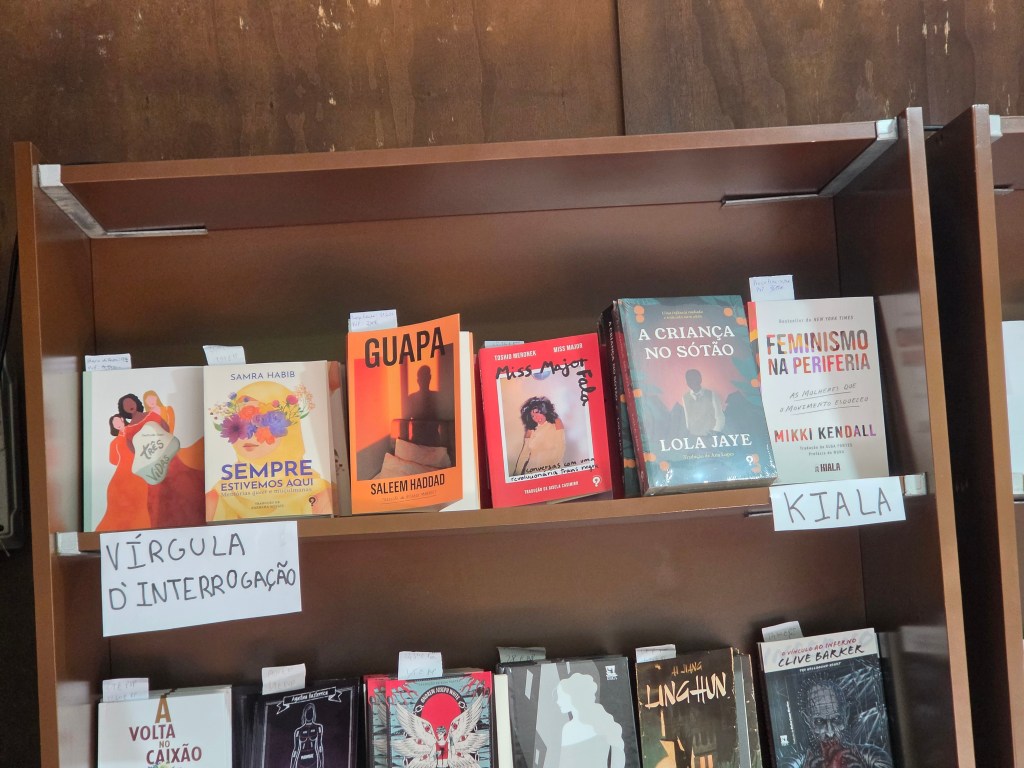Vírgula de Interrogação | Bookclub na Feira do Livro do Porto 2026
