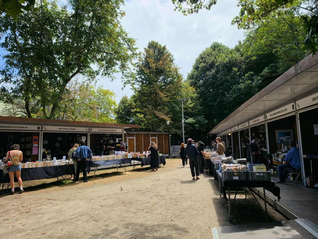 Vais visitar a Feira do Livro do Porto? Estes são os stands a que tens de prestar&nbsp;atenção!